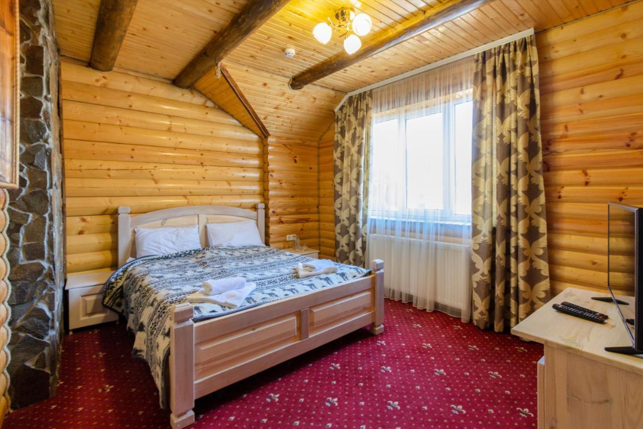 У Мар'Яни І Назара Otel Yaremche Dış mekan fotoğraf