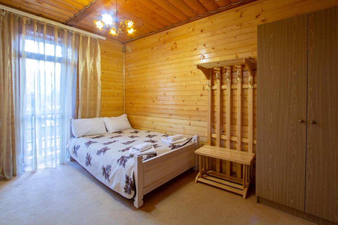 У Мар'Яни І Назара Otel Yaremche Dış mekan fotoğraf