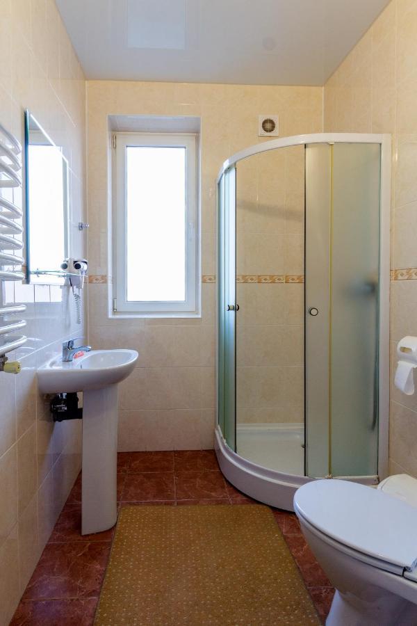 У Мар'Яни І Назара Otel Yaremche Dış mekan fotoğraf