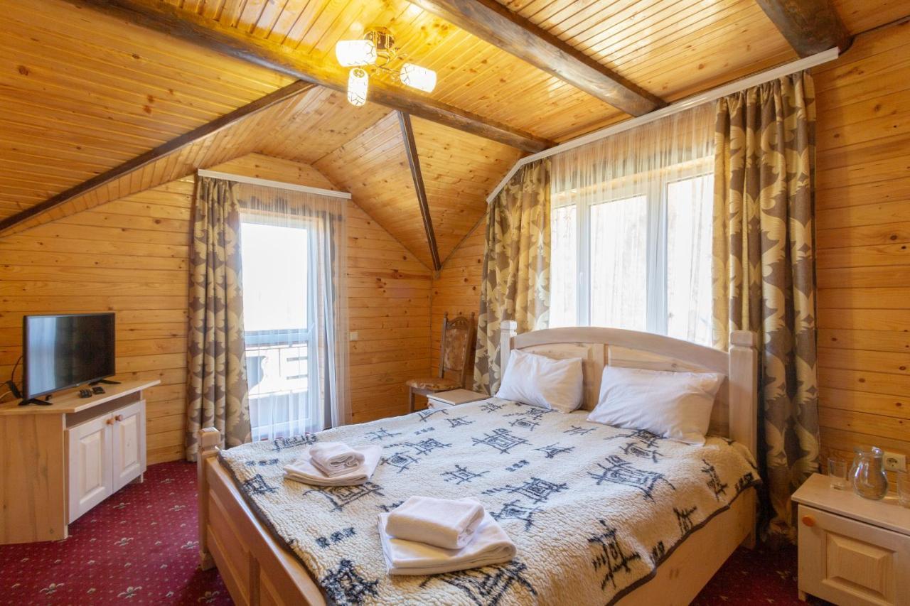 У Мар'Яни І Назара Otel Yaremche Dış mekan fotoğraf